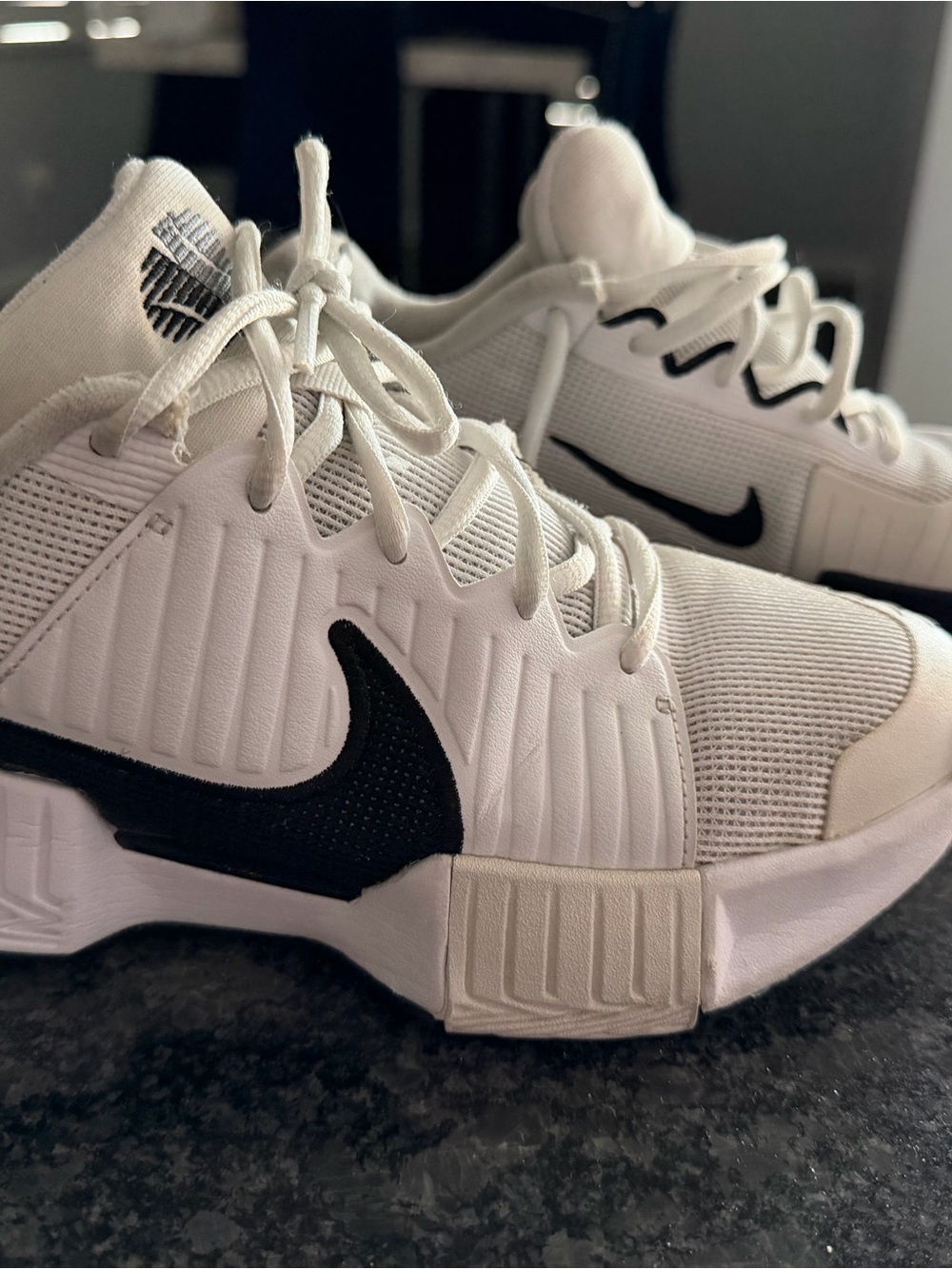 Nike Kids White and Black Low-Top Sneakers